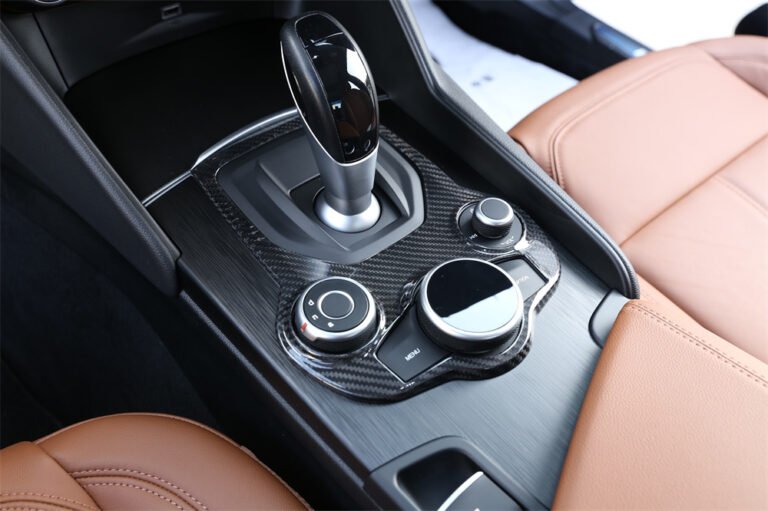 alfa giulia carbon parts